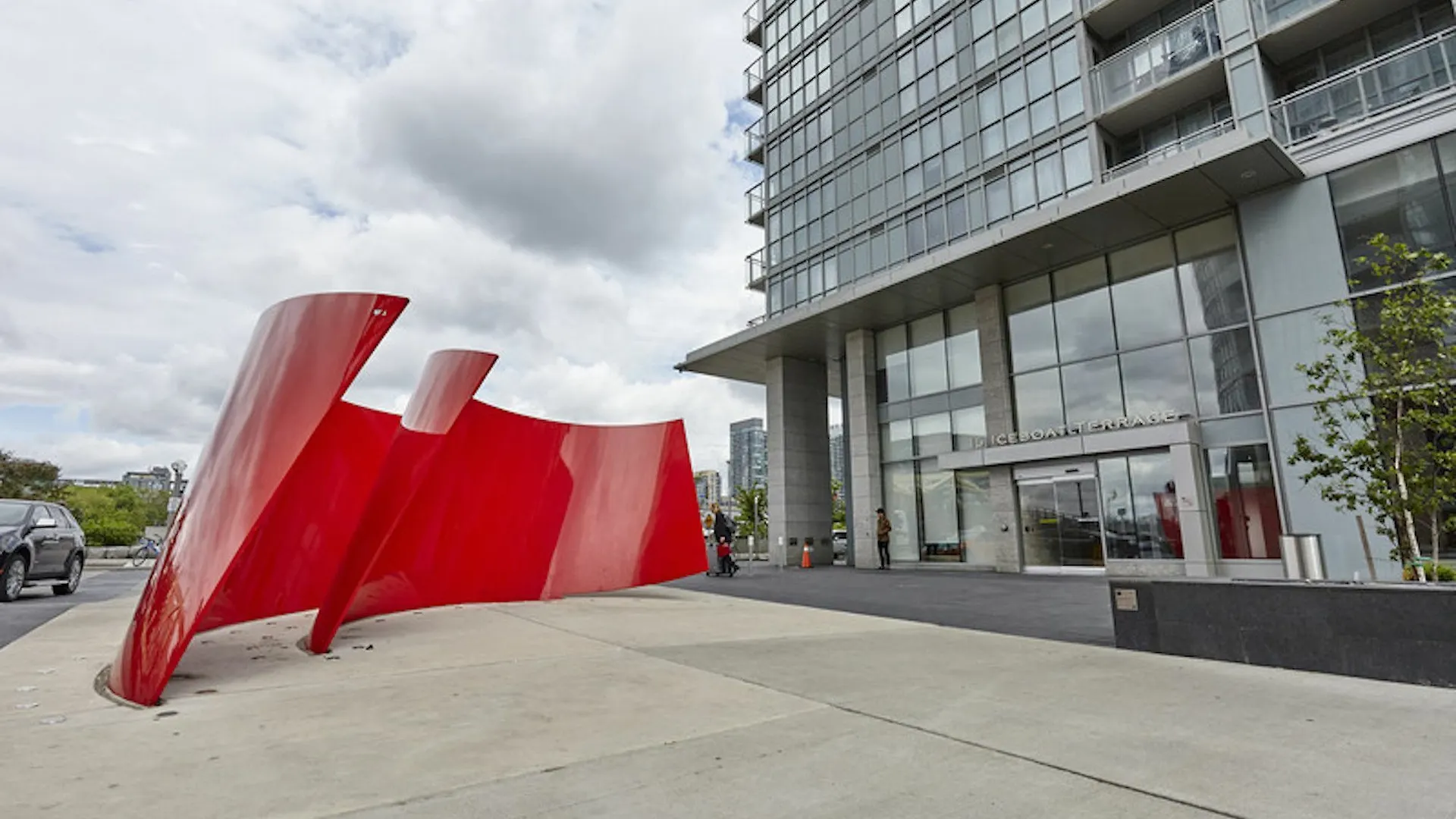 N2N Suites - Downtown Lake & City View Apartments Toronto